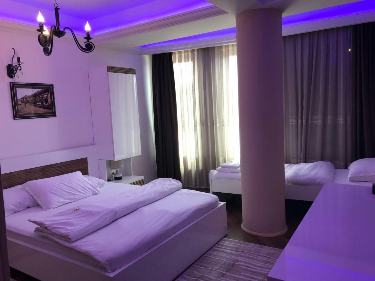 Hotel Apollonia Gjakova Exterior foto